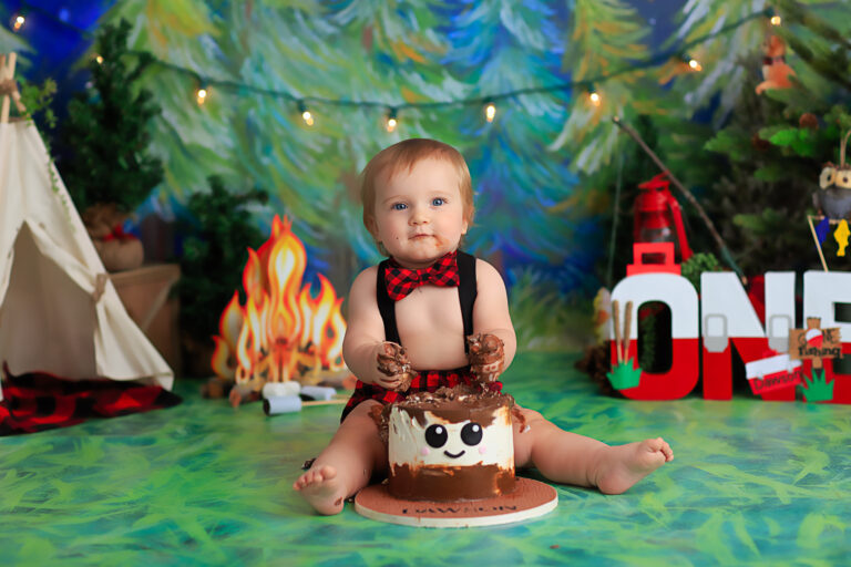 First Birthday Baby Photographer Cake Smash Naperville Chicago Illinois