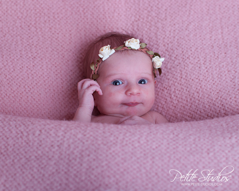 Chicago / Naperville Newborn and Family Photographer Newborn Girl