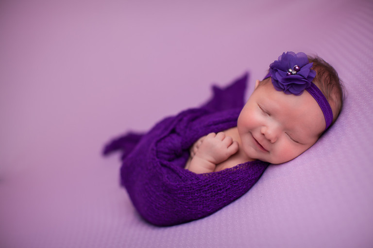 CHICAGO AND NAPERVILLE NEWBORN AND BABY PHOTOGRAPHER