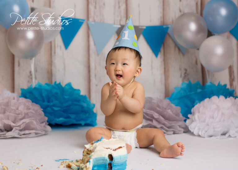 First Birthday Baby Photographer Cake Smash Naperville Chicago Illinois