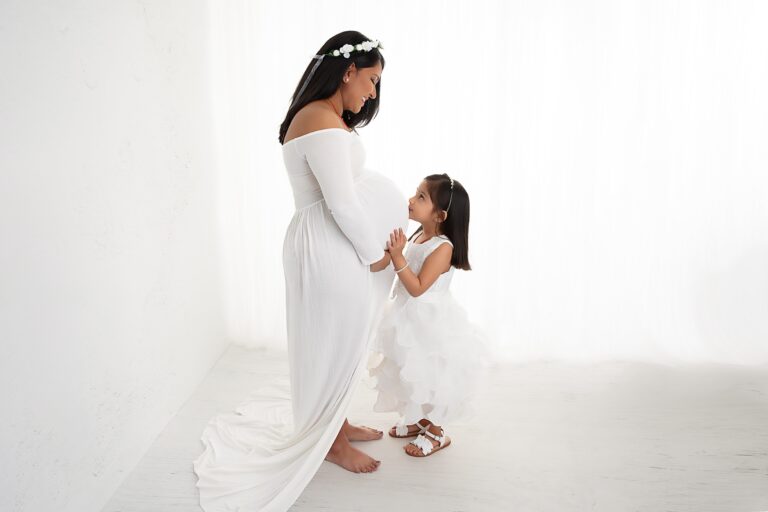 Family and Maternity Photo Studio Naperville Chicago Illinois