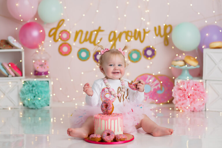 First Birthday Baby Photographer Cake Smash Naperville Chicago Illinois