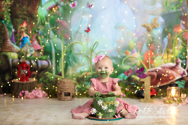 First Birthday Baby Photographer Cake Smash Naperville Chicago Illinois