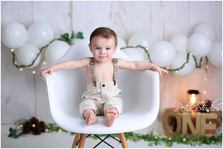 1st First Birthday Baby Photographer Cake Smash Naperville Chicago Illinois