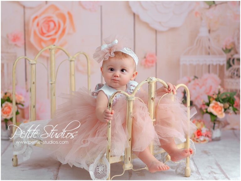 First Birthday Baby Photographer Cake Smash Naperville Chicago Illinois
