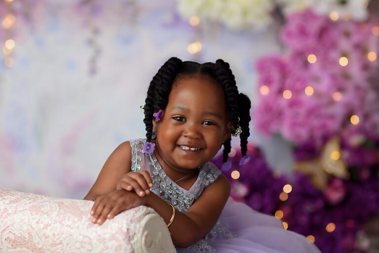 Kid and family photographer Chicago and Naperville photo studio