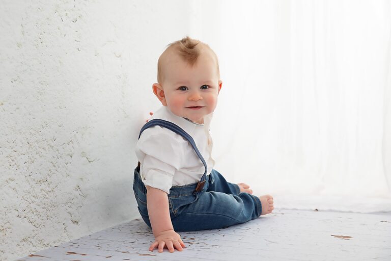 Baby Sitter Milestone Photography Session | Naperville photo Studio