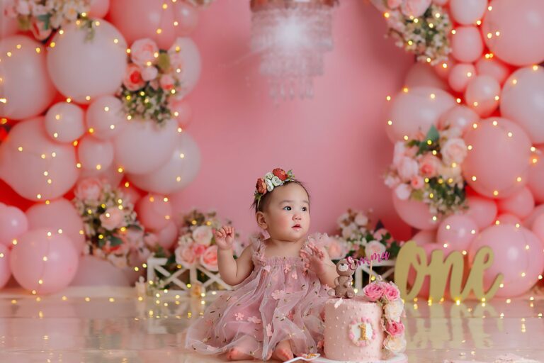 Cake Smash Baby Photographer Naperville Chicago Illinois