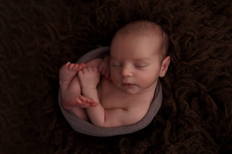 Newborn Baby Infant Photographer Naperville Chicago