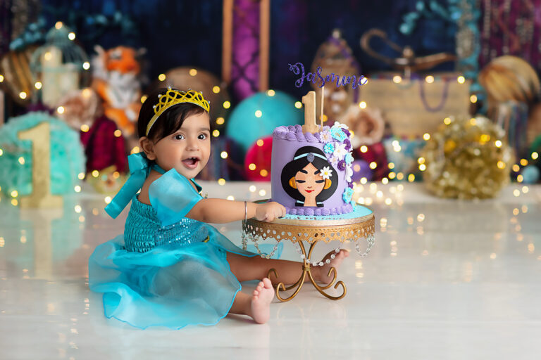 First Birthday Baby Photographer Cake Smash Naperville Chicago Illinois